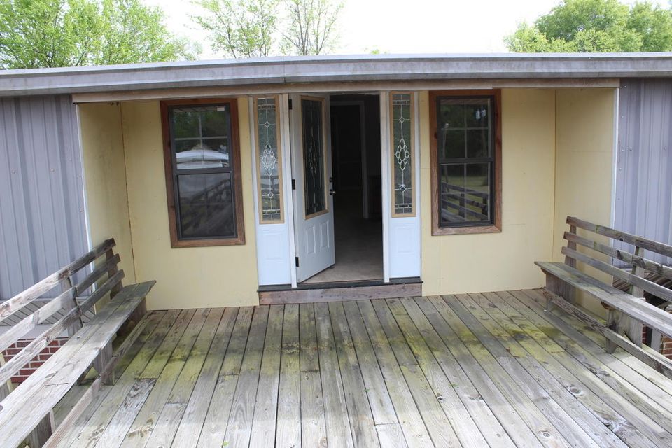 310 Idlewild Rd, Columbus, MS 39702